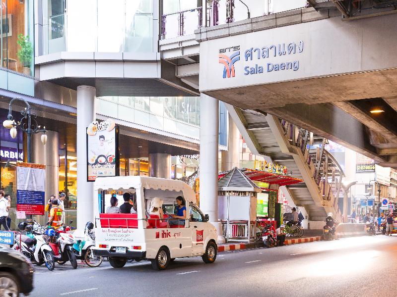 Ibis Bangkok Sathorn Hotel Buitenkant foto